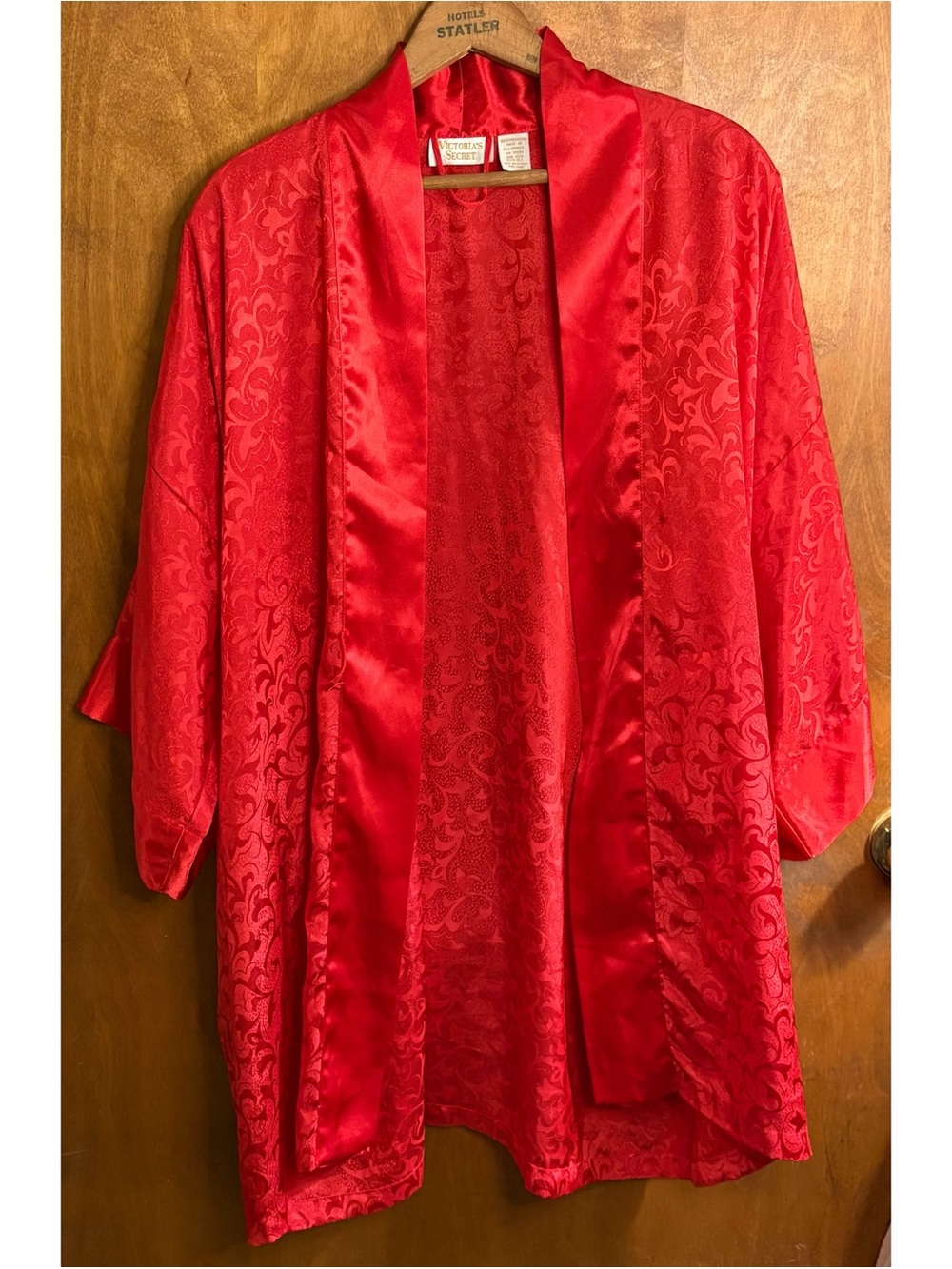 Victoria's Secret Gold Label 80s Red Satin Jacquard Robe W/ Belt Vintage Kimono